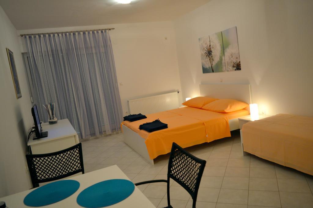 Permarinus Apartments Podstrana Chambre photo